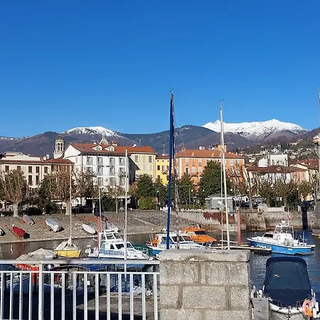 Casa Kronberg Im Taunus 인트라