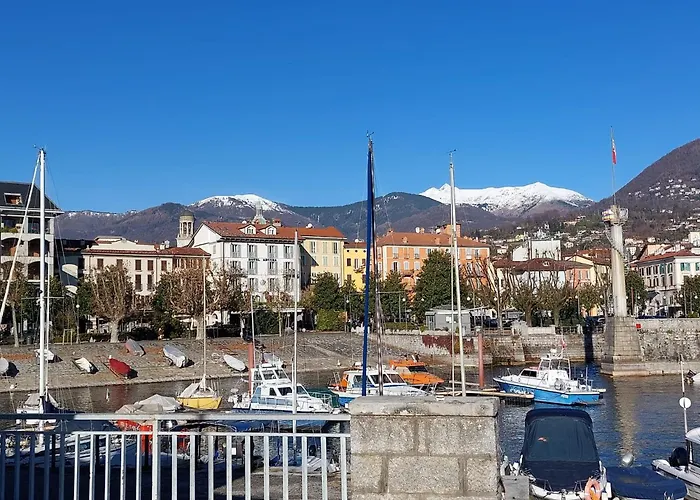 Casa Kronberg Im Taunus 인트라